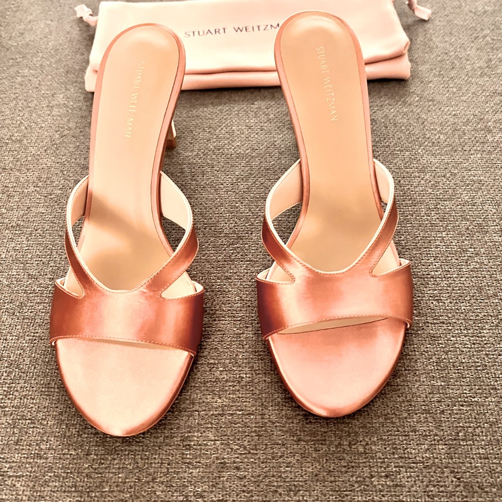 New in box! Stuart Weitzman Mariposa Satin Slide Sandal size 7.5